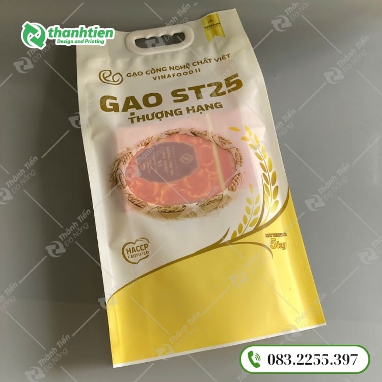 Mẫu sản phẩm túi 4 biên đựng gạo có tay cần nhựa