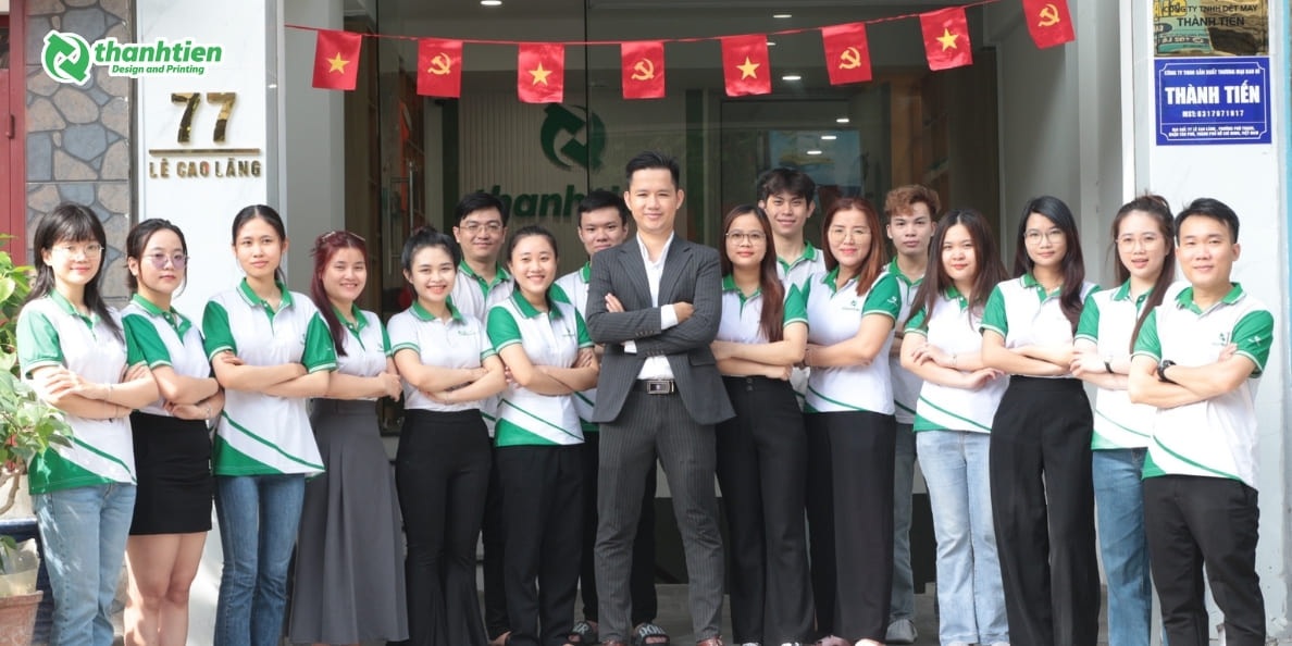Đội ngũ nhân sự văn phòng